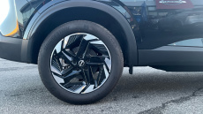 Nissan Qashqai 1.3 DiG-T MH N-Connecta 5dr Petrol Hatchback